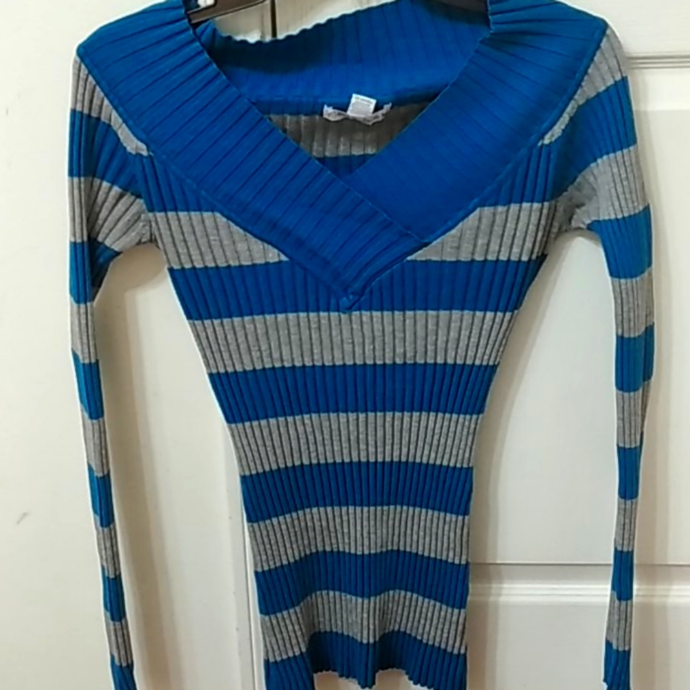 Women's Long Sleeve Top